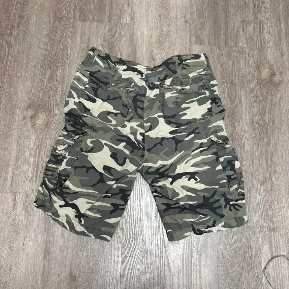 Vintage camo cargo shorts camouflage